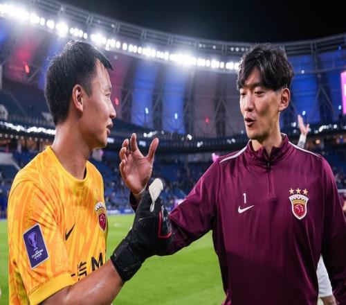 弱队出门将！亚冠官宣TOP5球员，颜骏凌高分入围，中超唯一遮羞布