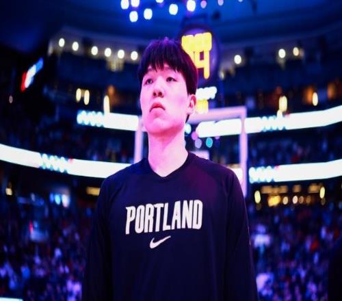 杨瀚森11+12+3+2帽：创G联赛生涯第二低无缘率混音19分逆转