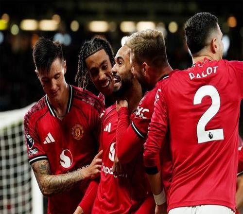 凌晨4点曼联复仇战！输球将遭双杀师徒对决B费冲刺100助