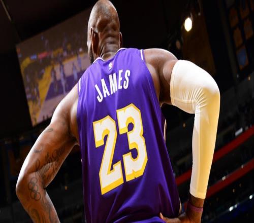 受害者的觉悟！詹姆斯：MVP有时候就看人气！