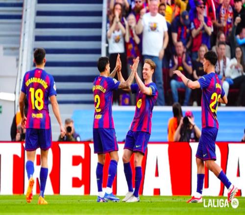 30！冠军争夺白热化：11.1亿豪门终结2连败超越死敌再度登顶