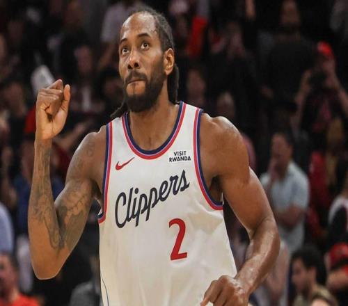 难搞，快船队科怀伦纳德近日坦言，他的脚踝伤势“挥之不去”