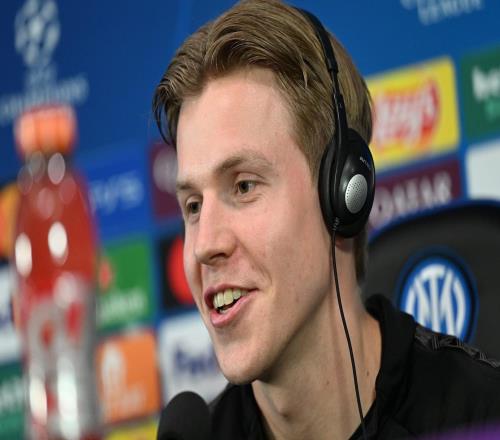 海于格：我和很多米兰队友都有联系，踢国米进球让他们很开心