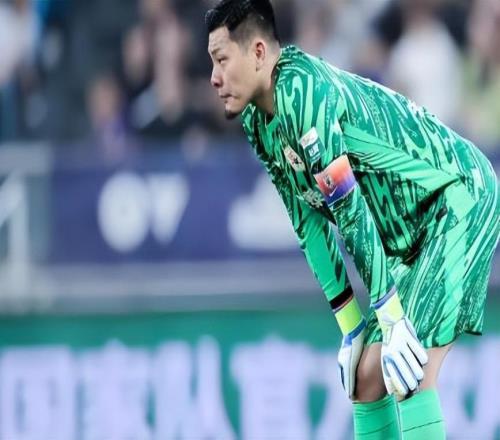 李金羽为辽宁铁人捡到宝！刚引进的新援中锋，就在热身赛爆发进球