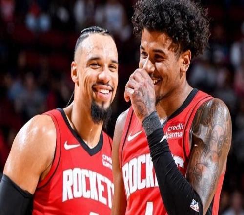 惨败绿军！杰伦格林18中5，布克你再不复出，太阳第七都保不住了