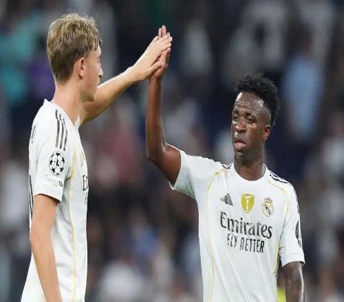 赫伊森丑闻背后：反种族歧视，皇马的“双标危机”