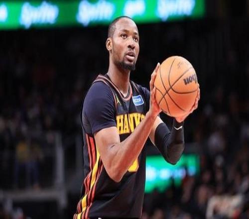 库明加：老鹰团队氛围极佳最重要的是为彼此而战并搏取胜利