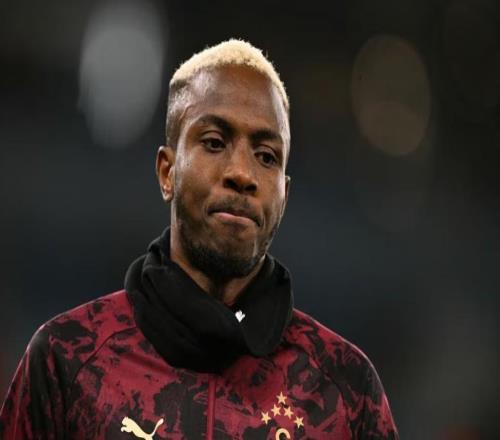 奥斯梅恩：我讨厌输球我们必须携手共进，因为我深爱着球队