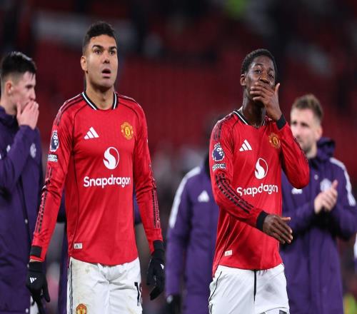 曼联中场大地震！梅努续约陷入僵局，卡塞米罗确认今夏离队