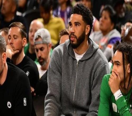 Shams：塔图姆已参加完整5对5对抗训练或将在3月复出