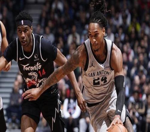 瓦塞尔21+5英格拉姆20+11马刺客场逆转猛龙