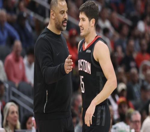 逆转魔术发布会！乌度卡爆赞杜兰特和谢泼德发挥，史密斯伤势无碍