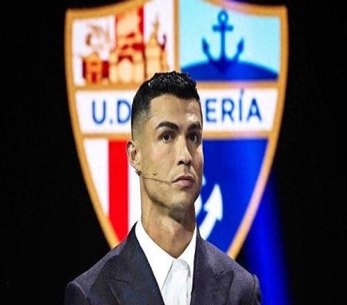 C罗官宣收购西乙第3，1年狂赚2.8亿美元，球迷调侃：老板正在热身