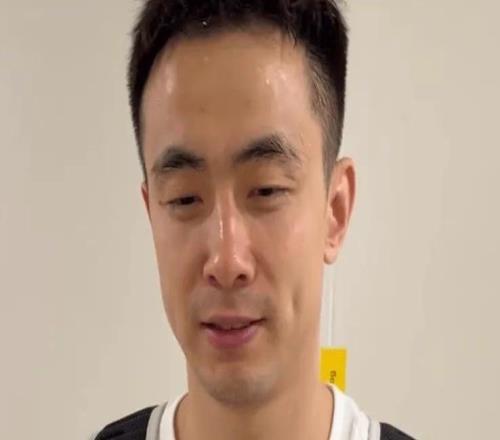 逆转日本！赵继伟回应输韩国与上半场低迷原因，强调组织上的带动