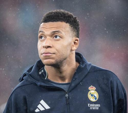 38球5助攻！曝姆巴佩已带伤出战3个月，拒绝手术备战世界杯争金球