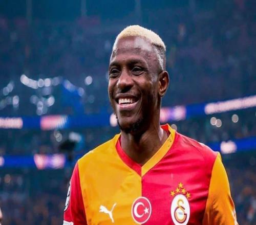 前曼联助教谈球队没有签下奥斯梅恩的原因卡里克：看到库尼亚，让我想起特维斯