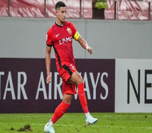 坏消息！上海海港“定海神针”或伤缺6个月，超级杯和联赛都悬了