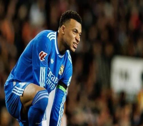 姆巴佩膝伤复发拒手术，皇马与世界杯终难两全