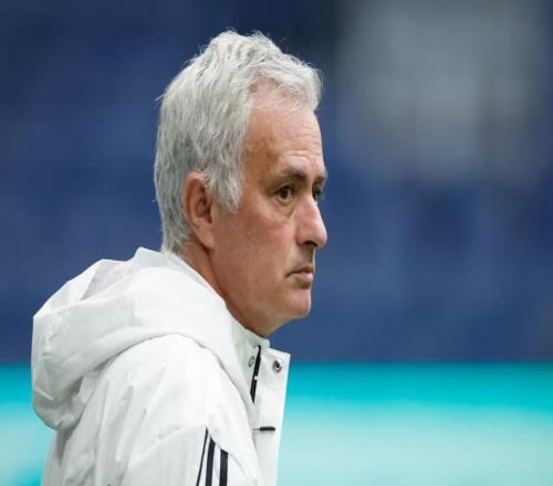 阿斯：穆帅的伯纳乌回归之旅尽显沉寂，皇马球迷已不再怀念他