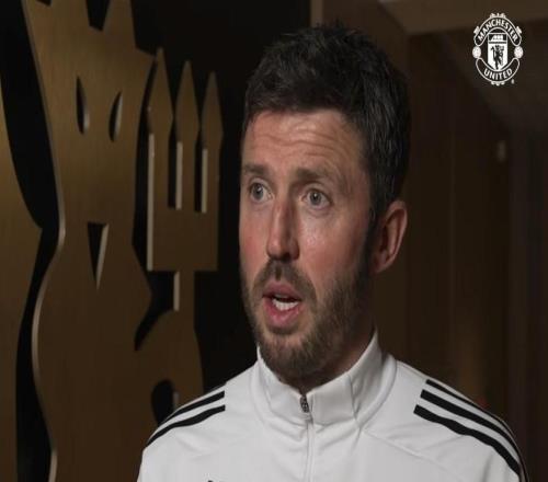 卡里克：不太顺但赢球有时更让人满足利马比多古更接近复出