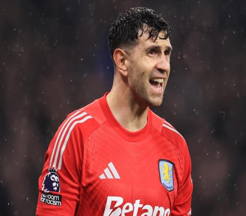 爆大冷！埃梅里不敢相信，英超第3轰然倒下，垫底队创造奇迹