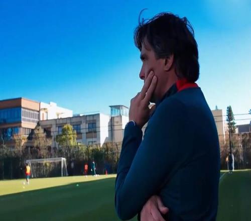 924220热身疯狂一日！成都胜陕西申花横扫山东河南赢宁波