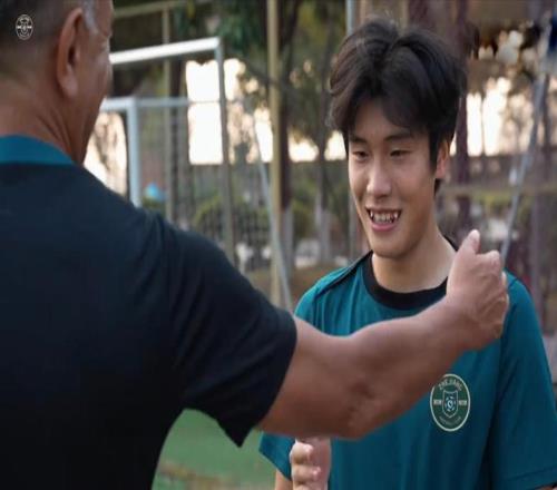 浙江让广西进两个5外援先撤了中超互捅模式！U23队长获5年长约