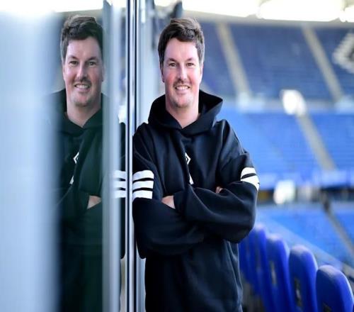 汉堡主帅：小武什仍有希望留在汉堡，我们会尽全力帮助他成长