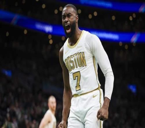 凯尔特人vs76人前瞻：布朗大战马克西，绿军主场力争连胜