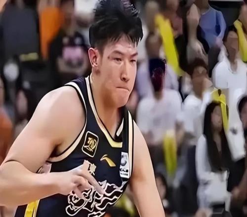 广东今夏离队首人！23岁，天赋出众，已失杜锋信任！望走徐昕路线