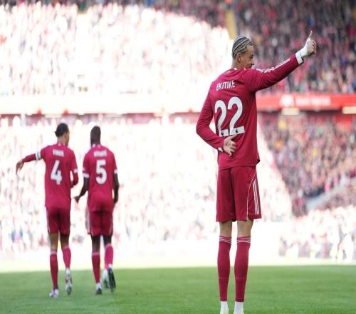 火力全开，利物浦本赛季英超首次在上半场打入3球