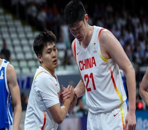 从落后11分到逆转取胜！中国男篮赢了，却暴露大问题