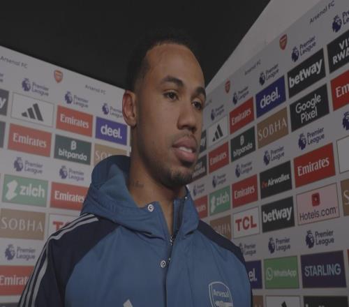 加布里埃尔：萨利巴这赛季还没进过球，很高兴能为他助攻