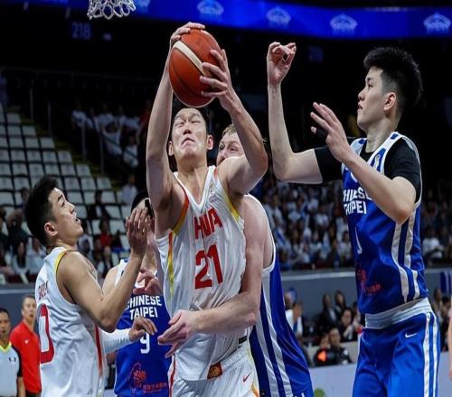 中流砥柱！接下来中国队还是应该以他为内线核心进行建队