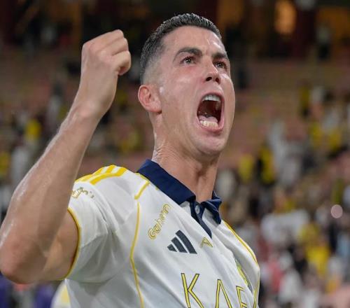 C罗获邀重返欧洲足坛！主帅直言：他若来此踢球将是梦幻时刻