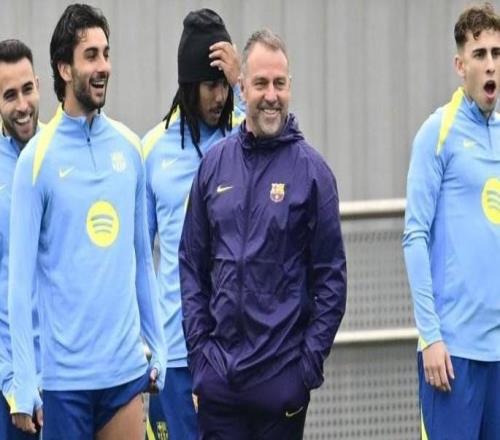 世体：巴萨更衣室广泛支持拉波尔塔，弗里克也表达了支持