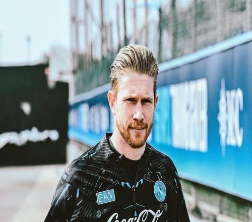 好久不见，德布劳内晒恢复合练图：