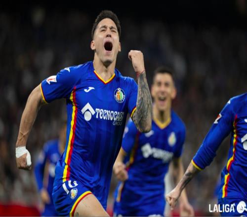 01！身价13.6亿vs0.8亿天外飞仙世界波超级豪门德比战惨遭爆冷