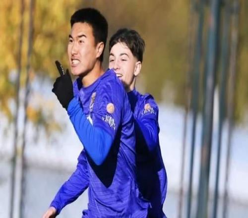 刚加盟就外租，申花18岁小将中甲练级前5轮恩怨局蒋4缺阵大连