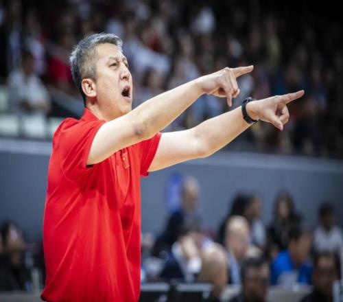 时间敲定！中日迎最强阵容，3名海外球员回归，2位NBA球员补强