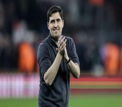 伊劳拉：卡约德踩在了塔韦尼耶的小腿上，无法理解为何不判点