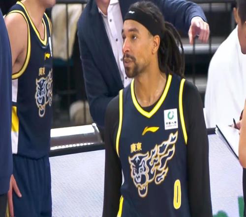 保底总决赛！广东队将祭出“杀手锏”，锋线短板变成最大优势！