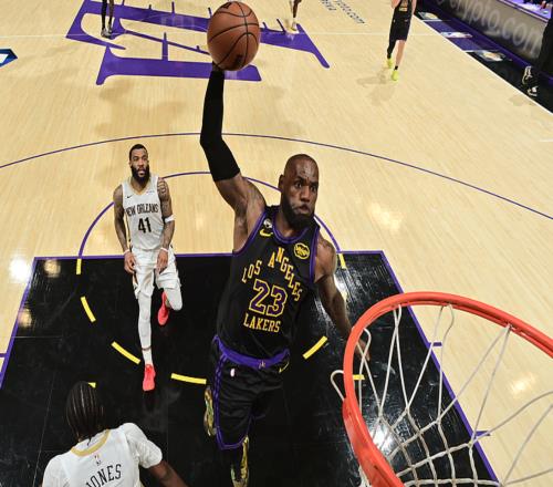 湖人110101击败鹈鹕！东契奇创50年队史纪录，老詹创3个NBA纪录