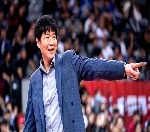 重磅官宣！山东男篮签约基昂泰约翰逊，年薪曝光，邱彪剑指冲冠