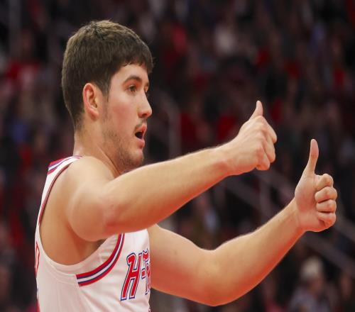 7记三分轰28+3！谢泼德火箭第一，你再超神下去，联盟就大结局了