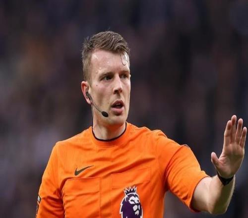 足总杯第5轮裁判安排：巴罗特执法纽卡vs曼城，布鲁克斯任VAR