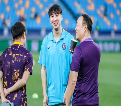 曝37岁前国脚即将退役！18年的坚守，他是中国后卫“铁血样本”