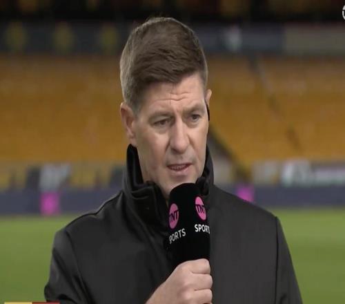 杰拉德：斯洛特必须让恩古莫哈首发，他比加克波表现好多了