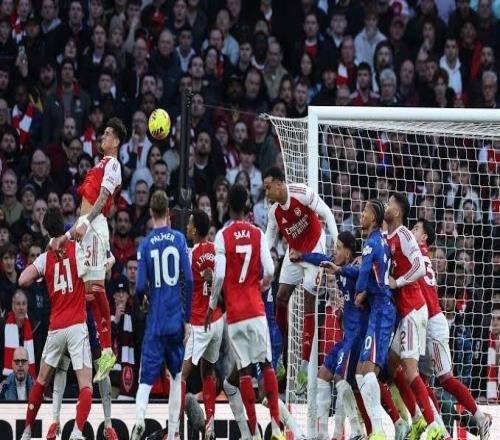 阿森纳本赛季英超20次率先进球，有13球来自定位球或点球