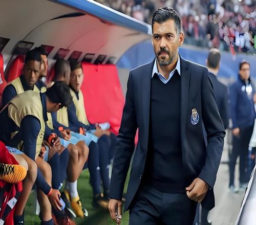 意外！郑图罗既没有转会离开国安又未出现在一线队名单，引发热议